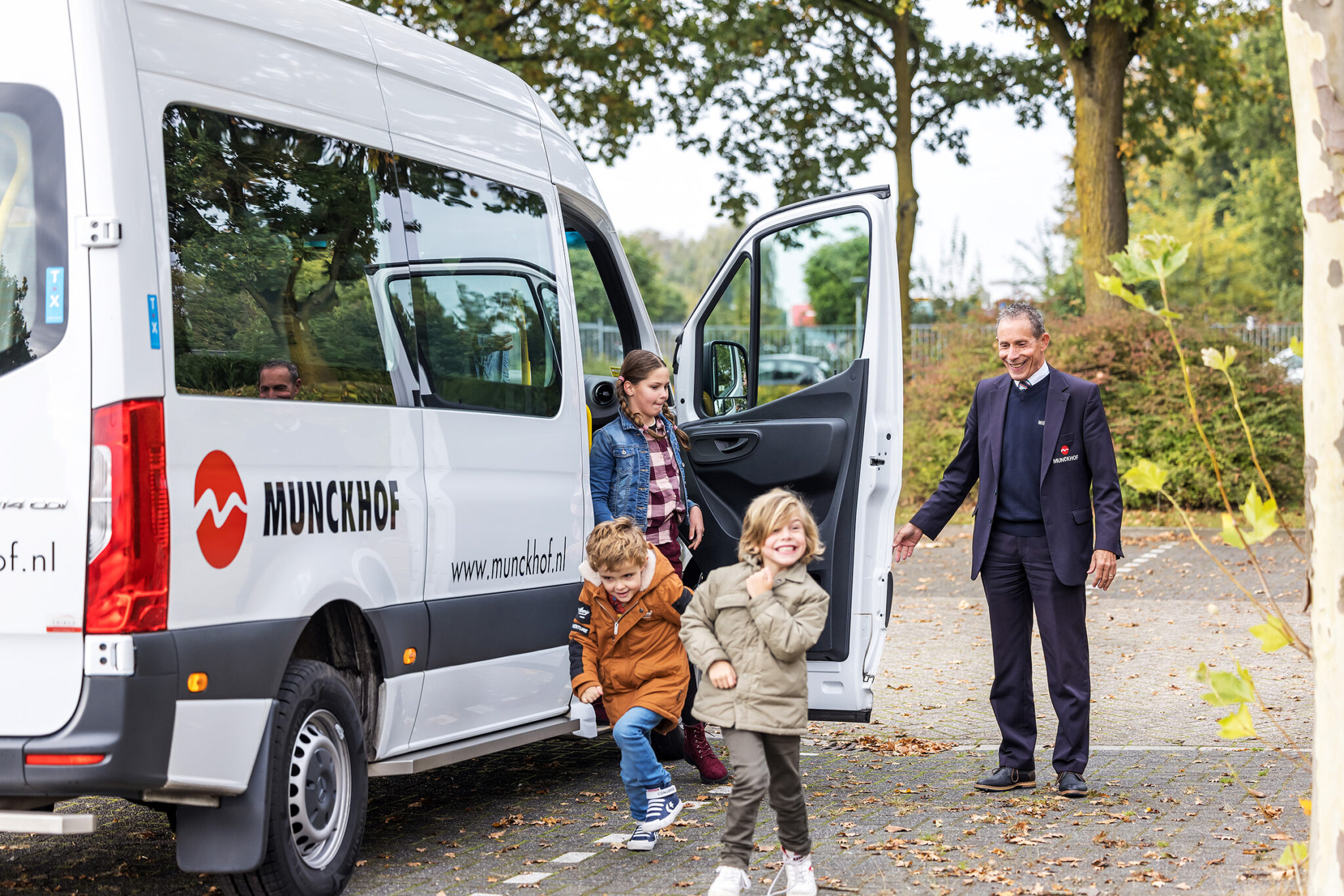 Chauffeurs Gezocht Voor Leerlingenvervoer - Jutter | Hofgeest